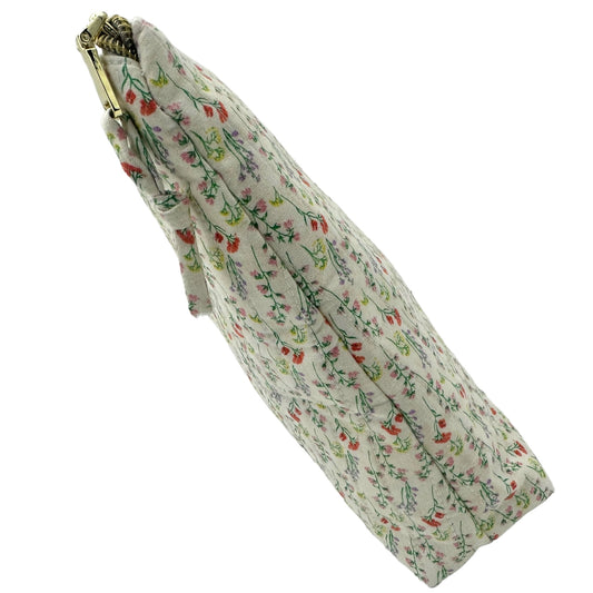 Quilted Vines and Flowers - Celizda